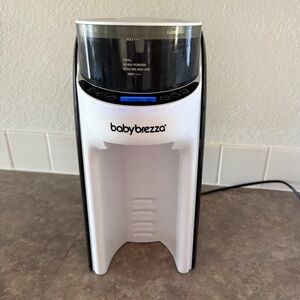 Baby Brezza Formula Dispenser Round Black White Dishwasher Safe Screw Top